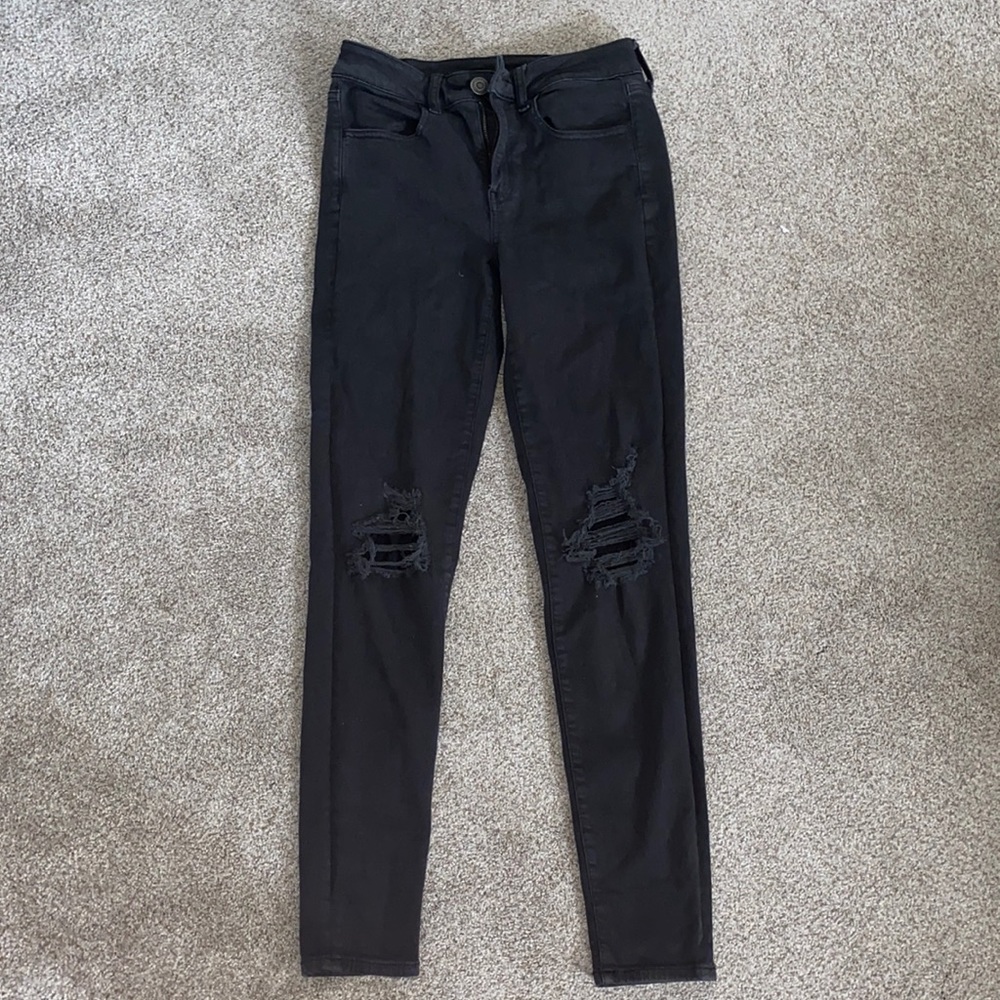 american eagle ripped skinny jeans